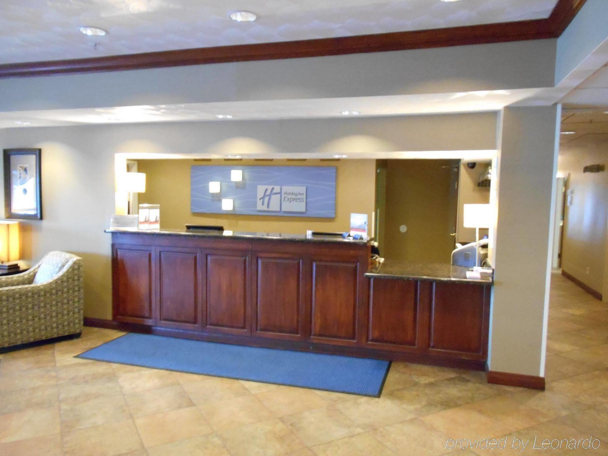 Holiday Inn Express Morgantown By Ihg Exterior foto